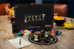 Het bordspel Double Lucky 7 haalt Kickstarter-doel en verschijnt voor de feestdagen