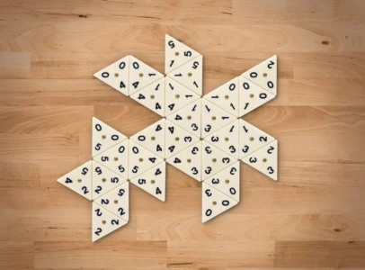 Triominos